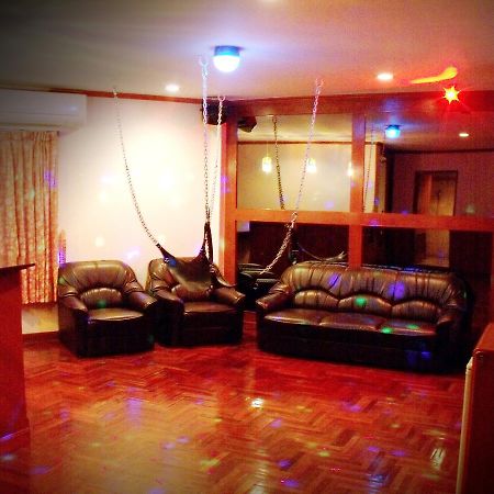 Bbb Inn Bangkok Dış mekan fotoğraf