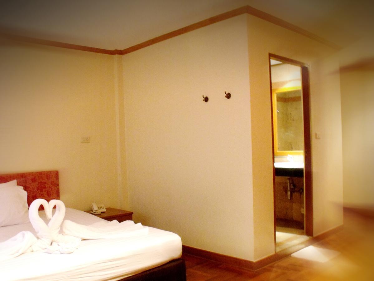 Bbb Inn Bangkok Oda fotoğraf