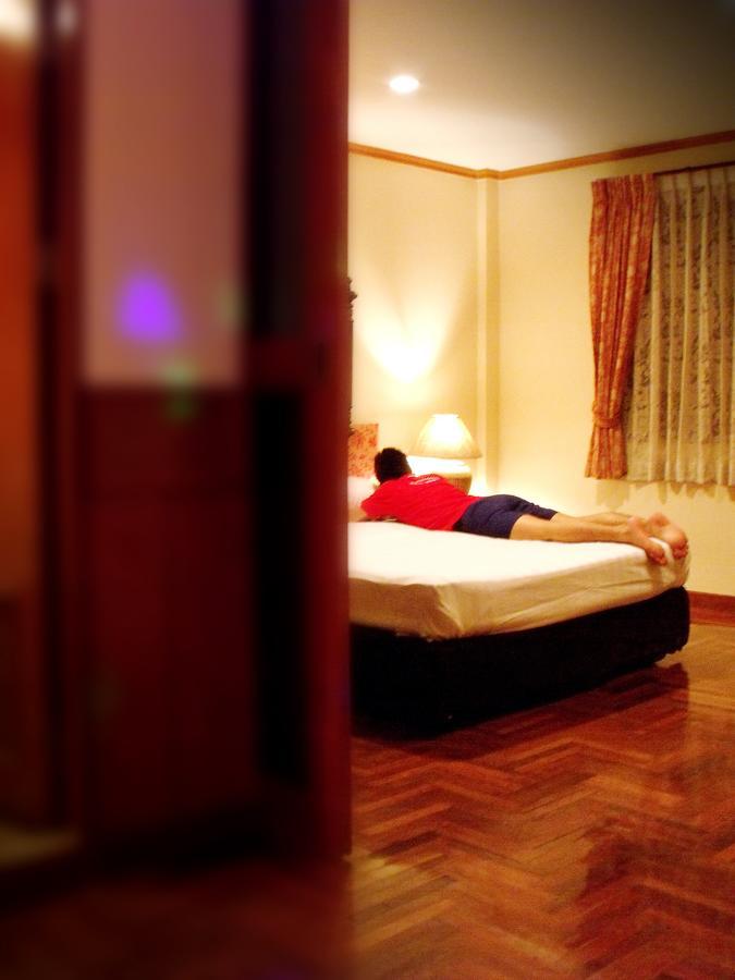 Bbb Inn Bangkok Oda fotoğraf